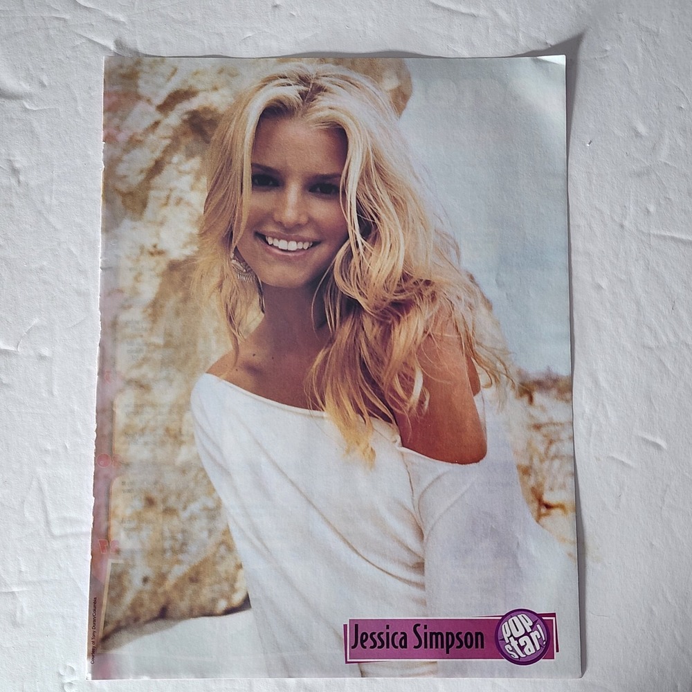 Jessica Simpson beautiful blonde smiling pinup vintage clipping 2004 8x10.5